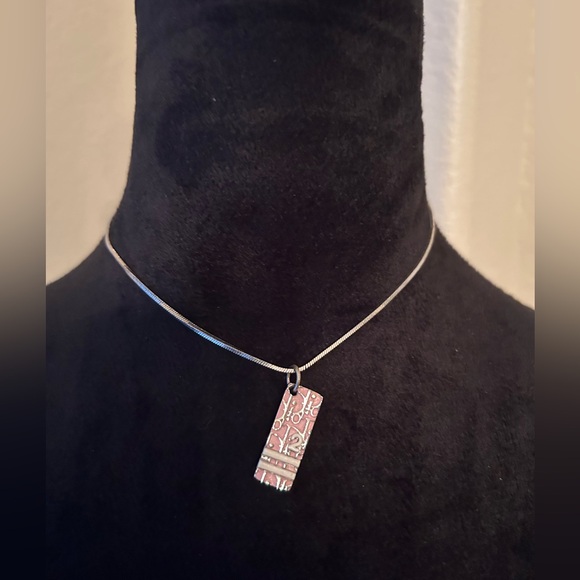 Auth Dior Pink Silver tone Snake Chain Necklace Trotter Plate Pendant